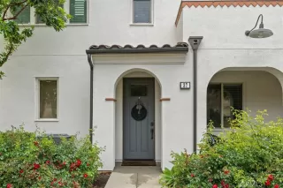 Photo #3: OC23102233 Listing 