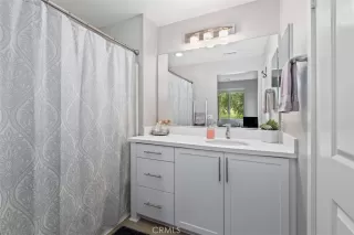 Photo #6: OC23102233 Listing 