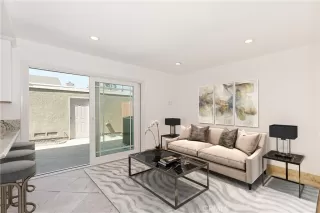 Photo #1: OC23102369 Listing 