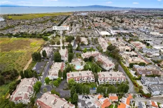 Photo #2: OC23102637 Listing 