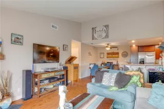 Photo #5: OC23102871 Listing 