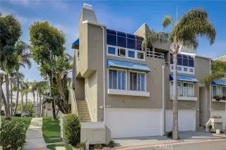 Photo #1: OC23103126 Listing 