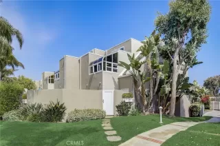 Photo #3: OC23103126 Listing 