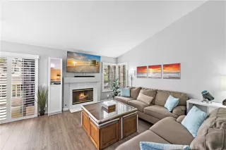 Photo #1: OC23103129 Listing 