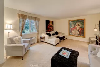 Photo #6: OC23103325 Listing