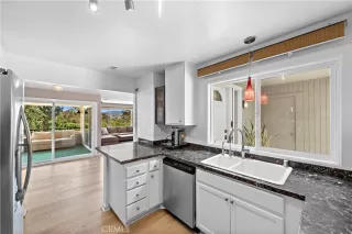 Photo #4: OC23103471 Listing 