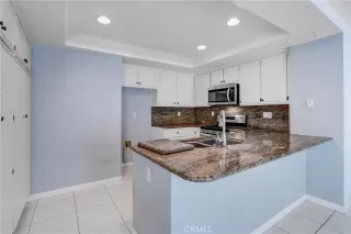 Photo #6: OC23103611 Listing 