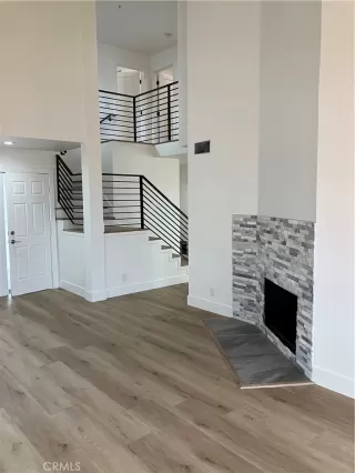 Photo #1: OC23103673 Listing 