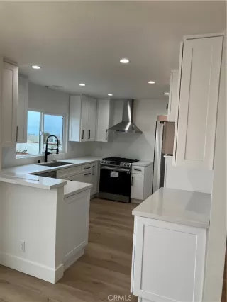 Photo #3: OC23103673 Listing 