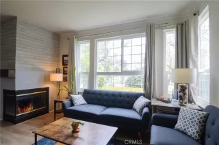 Photo #1: OC23103784 Listing