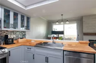 Photo #6: OC23103784 Listing