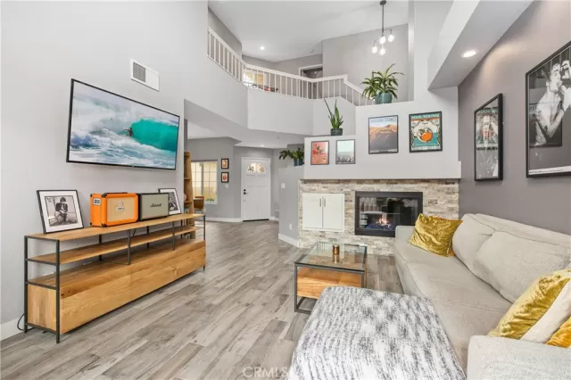 MLS: OC23103802 Condo For Sale