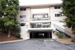 Photo #1: OC23103987 Listing