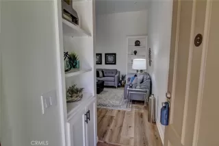 Photo #4: OC23104394 Listing