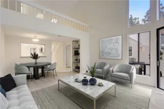 Photo #3: OC23104410 Listing