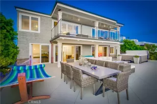 Photo #2: OC23104630 Listing