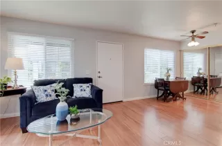 Photo #4: OC23104897 Listing 