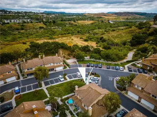 Photo #1: OC23104926 Listing 