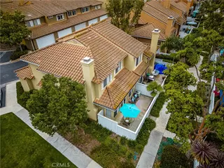 Photo #2: OC23104926 Listing 