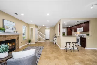 Photo #6: OC23104926 Listing 