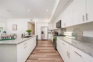 Photo #1: OC23104959 Listing 