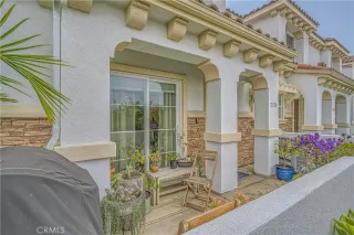 Photo #1: OC23105122 Listing