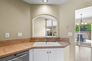 Photo #6: OC23105233 Listing 