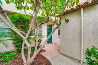 Photo #3: OC23105399 Listing 