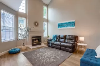 Photo #4: OC23105399 Listing 