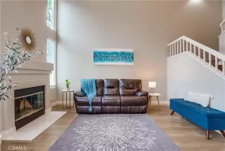 Photo #5: OC23105399 Listing 