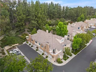 Photo #2: OC23105425 Listing