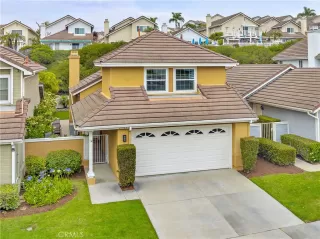 Photo #2: OC23105427 Listing 