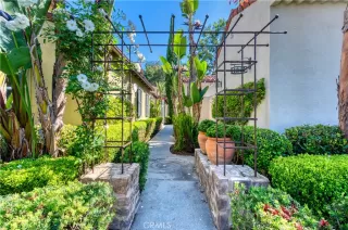 Photo #1: OC23105936 Listing 