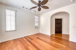 Photo #3: OC23105936 Listing 