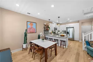 Photo #5: OC23105949 Listing 