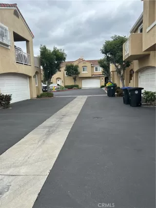 Photo #6: OC23106019 Listing 