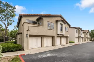 Photo #1: OC23106401 Listing