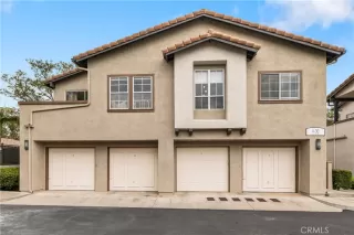 Photo #2: OC23106401 Listing