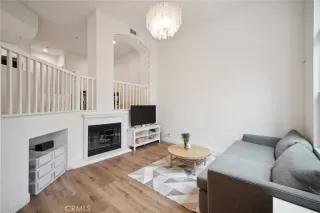 Photo #4: OC23106873 Listing 