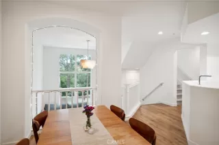 Photo #5: OC23106873 Listing 