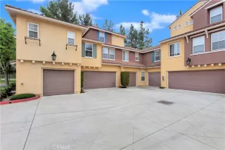 Photo #3: OC23107001 Listing