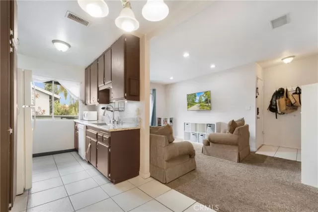 MLS: OC23107237 Condo For Sale