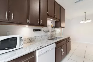 Photo #2: OC23107237 Listing 