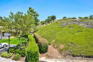 Photo #5: OC23107806 Listing 