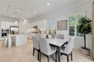 Photo #6: OC23107899 Listing 