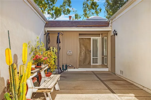 MLS: OC23107931 Condo For Sale