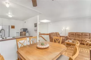 Photo #2: OC23107931 Listing 