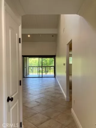 Photo #3: OC23108170 Listing