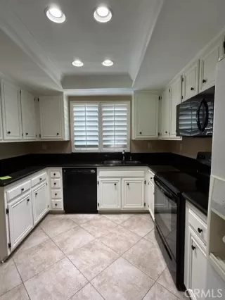 Photo #4: OC23108170 Listing