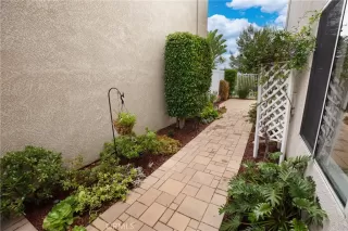 Photo #2: OC23108261 Listing 